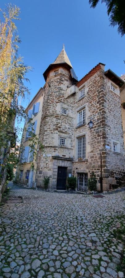 Maison Au Loup - Superbe Ancien Hotel Particulier Du Xvie Siecle Au Coeur De La Vieille Ville Du Puy Le Puy-en-Velay Ngoại thất bức ảnh