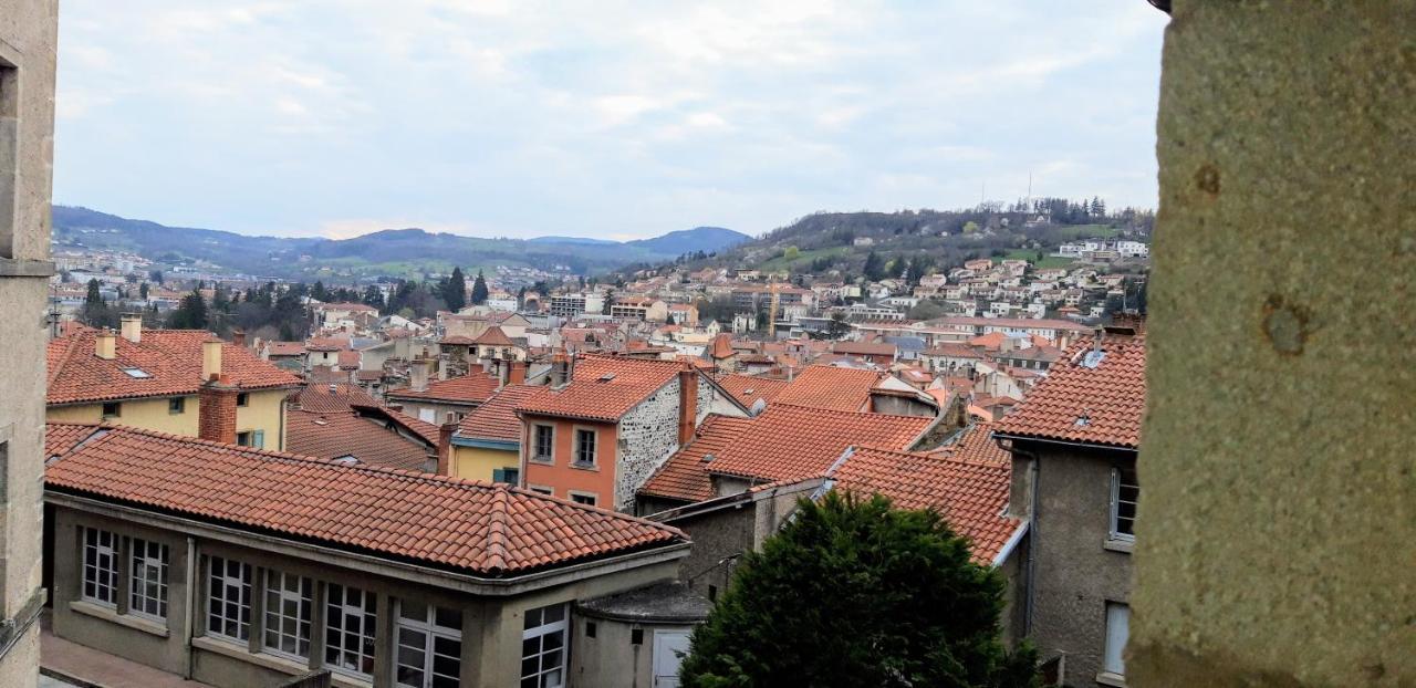 Maison Au Loup - Superbe Ancien Hotel Particulier Du Xvie Siecle Au Coeur De La Vieille Ville Du Puy Le Puy-en-Velay Ngoại thất bức ảnh