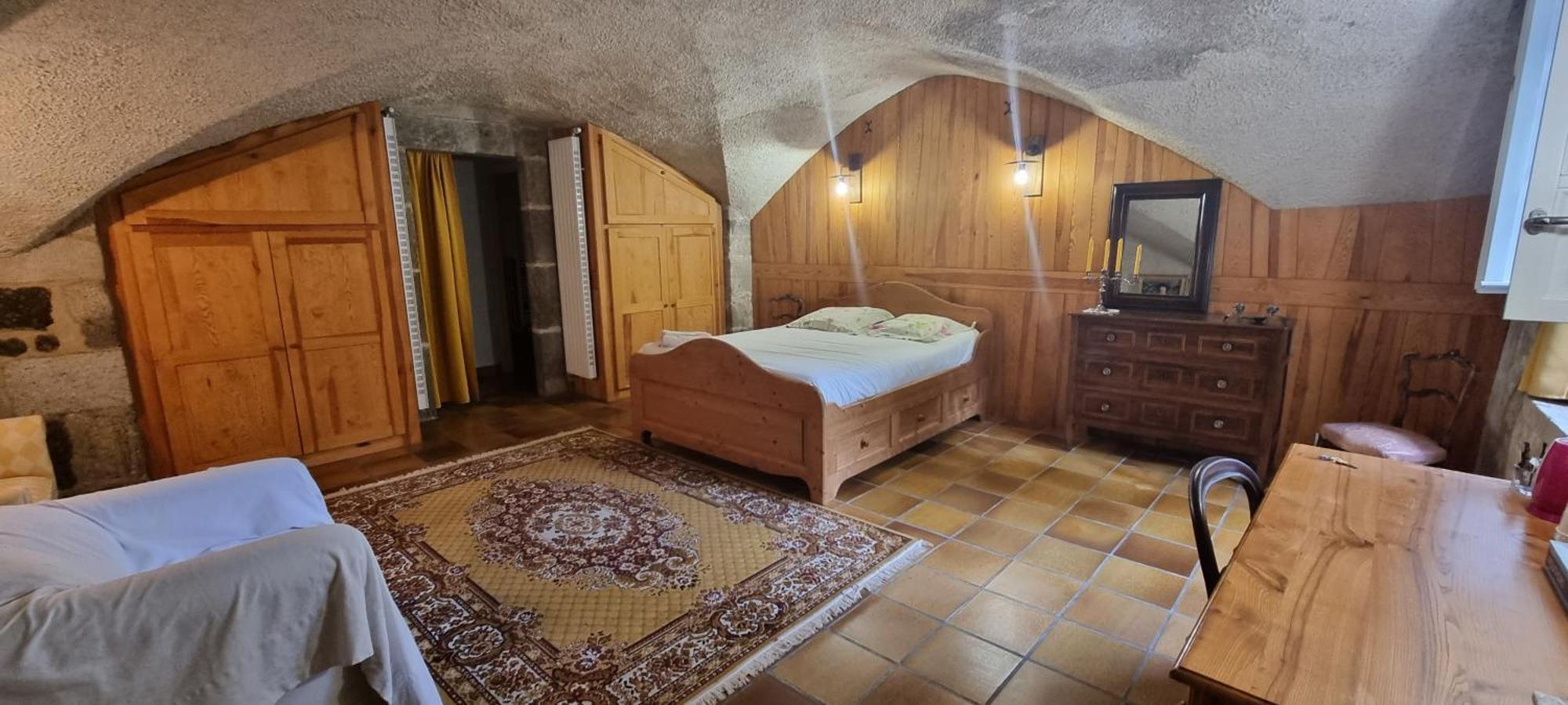 Maison Au Loup - Superbe Ancien Hotel Particulier Du Xvie Siecle Au Coeur De La Vieille Ville Du Puy Le Puy-en-Velay Ngoại thất bức ảnh